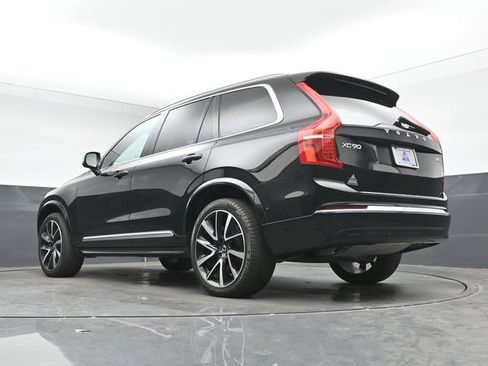Used 2024 Volvo XC90 B5 Plus w/ Protection Package AWD/4WD image 16