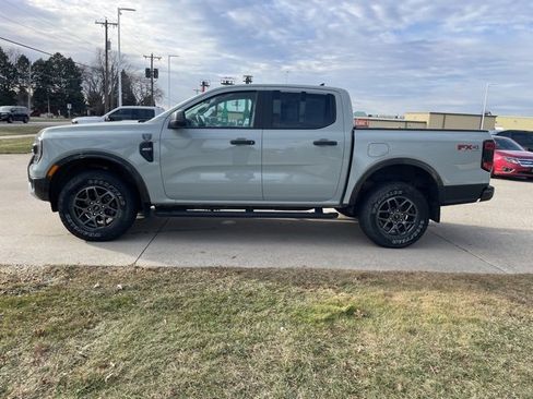 Used 2024 Ford Ranger XLT w/ FX4 Off-Road Package image 4