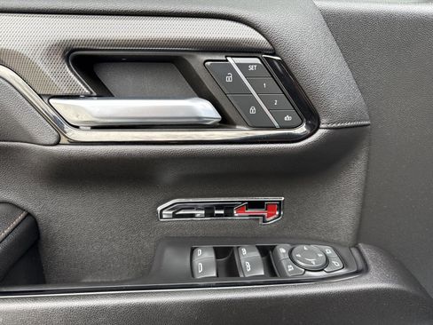 Used 2023 GMC Sierra 1500 AT4 w/ AT4 Premium Package image 21