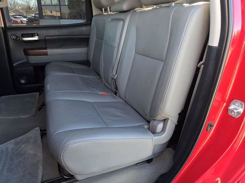 Used 2010 Toyota Tundra Limited image 43