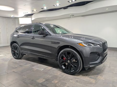 New 2026 Jaguar F-PACE R-Dynamic S image 7