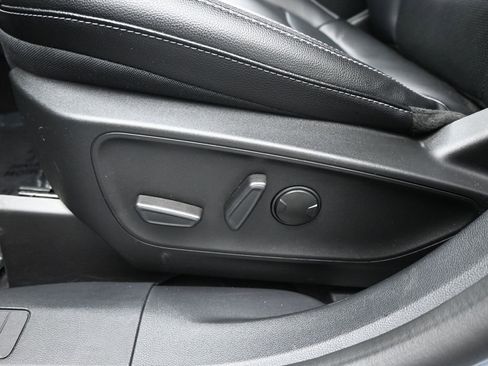 Certified 2022 Ford Escape SEL w/ Technology Package image 11