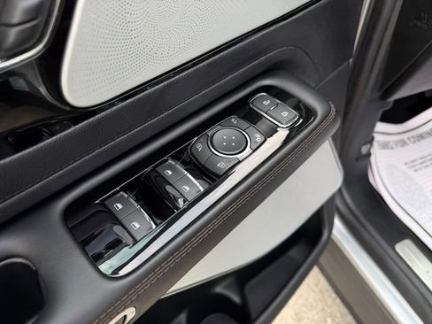 Used 2021 Lincoln Aviator Grand Touring w/ Equipment Group 302A image 24