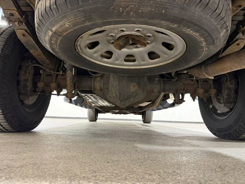 Used 2017 GMC Sierra 3500 4x4 Crew Cab w/ Snow Plow Prep Package image 71