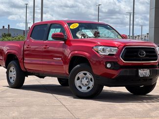 Used 2022 Toyota Tacoma SR5 RWD video 2