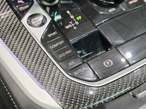 Used 2022 BMW X5 M50i w/ Executive Package image 17