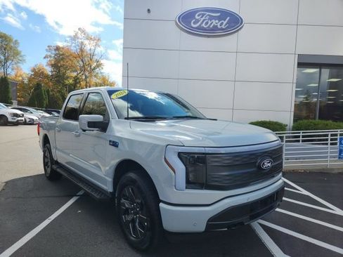 Used 2024 Ford F150 Lightning Lariat image 1