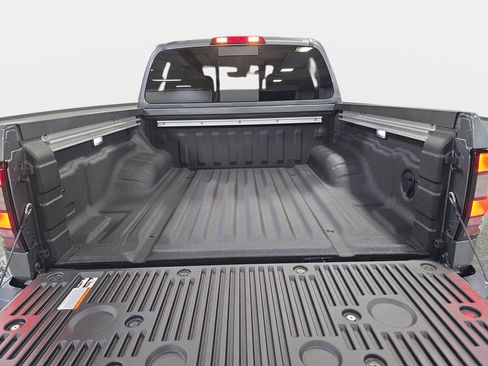 New 2026 Nissan Frontier PRO-4X w/ Pro-4x Convenience Package image 12
