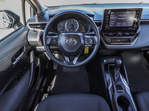 Used 2021 Toyota Corolla LE image 20