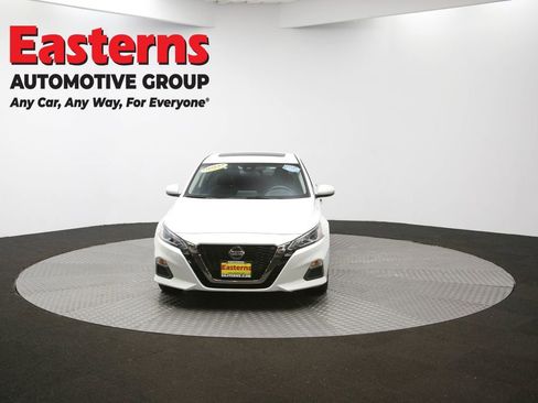 Used 2022 Nissan Altima 2.5 SV w/ SV Premium Package AWD/4WD image 50