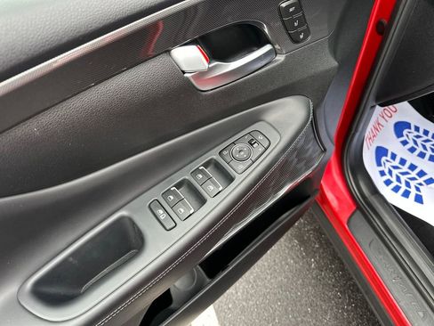 Used 2022 Hyundai Santa Fe Limited image 15