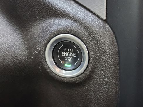 Used 2021 GMC Sierra 1500 SLT image 24