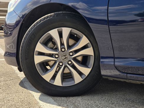 Used 2014 Honda Accord LX image 31