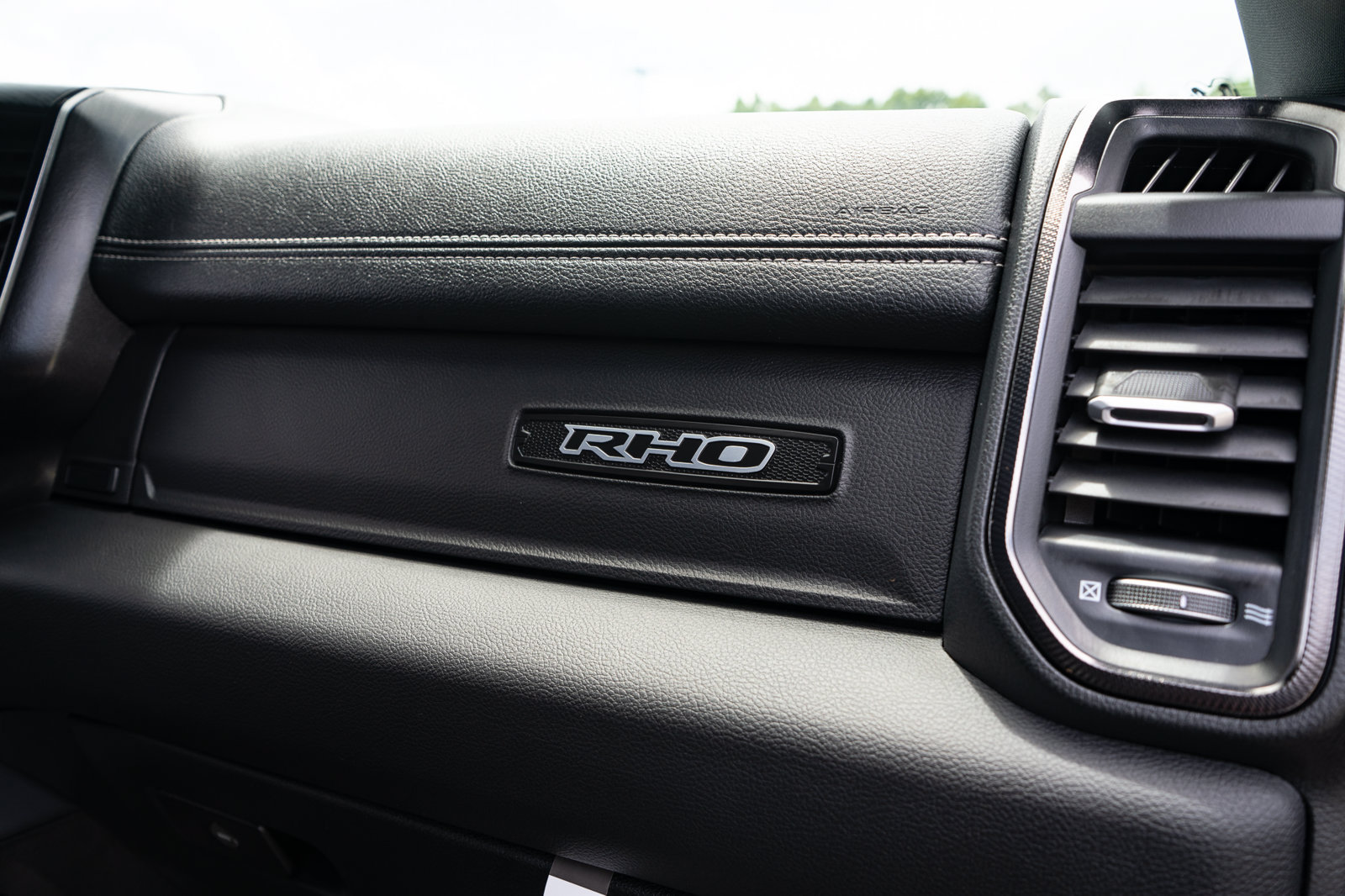 New 2026 RAM 1500 RHO AWD/4WD image 44