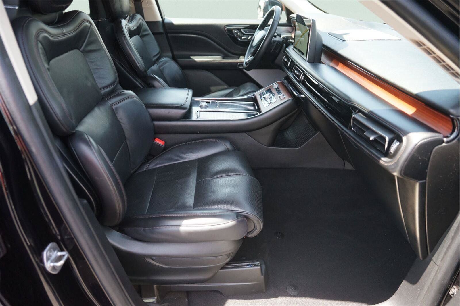 Used 2021 Lincoln Aviator Reserve w/ Equipment Group 201A RWD image 21