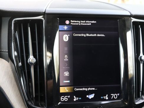 Used 2021 Volvo XC60 T6 Inscription w/ Advanced Package image 33