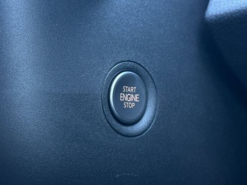 New 2026 Volkswagen ID.4 Pro image 23