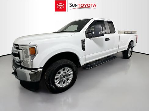 Used 2022 Ford F350 XL w/ STX Appearance Package AWD/4WD image 9