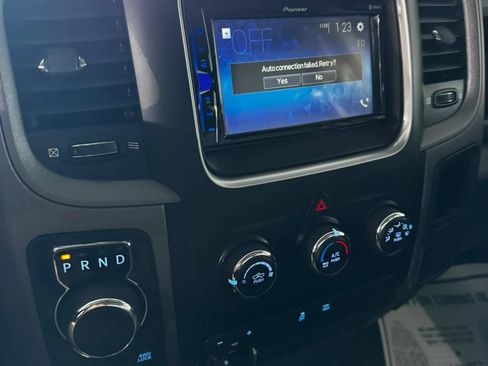 Used 2017 RAM 1500 Express AWD/4WD image 26