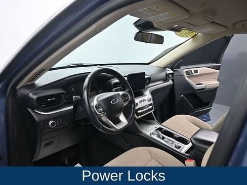 Used 2021 Ford Explorer XLT AWD/4WD image 19