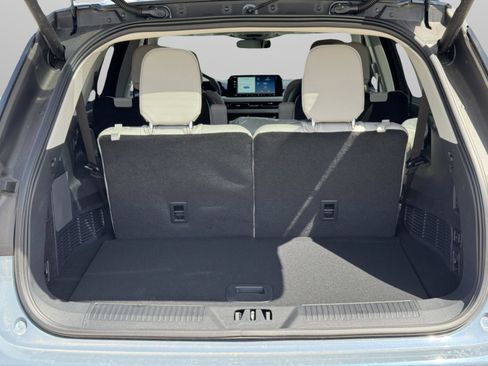 New 2025 Lincoln Aviator Reserve w/ Equipment Group 201A image 34