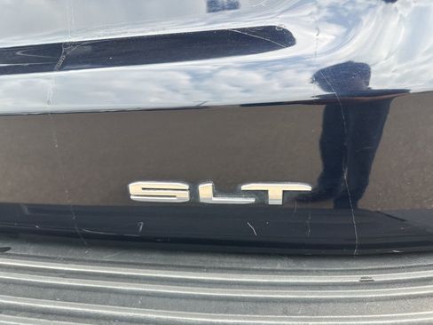 Used 2021 GMC Yukon SLT image 10