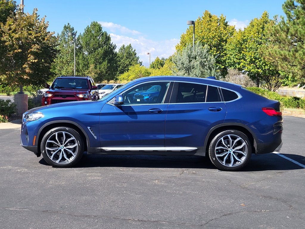 Used 2022 BMW X4 xDrive30i w/ Premium Package 2 AWD/4WD image 7
