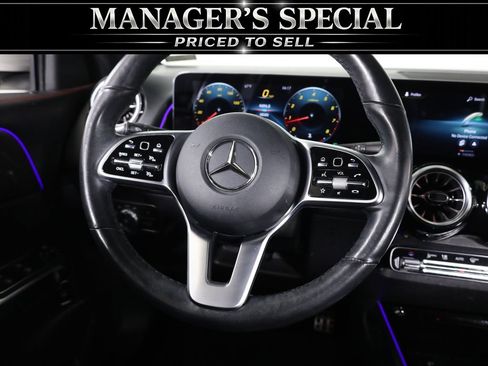 Used 2022 Mercedes-Benz GLB 250 4MATIC image 43