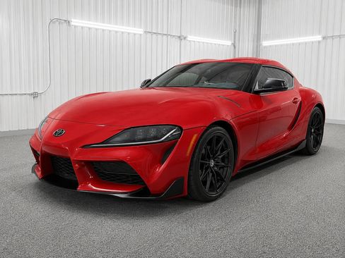 Used 2021 Toyota Supra w/ Safety & Technology Package RWD image 7