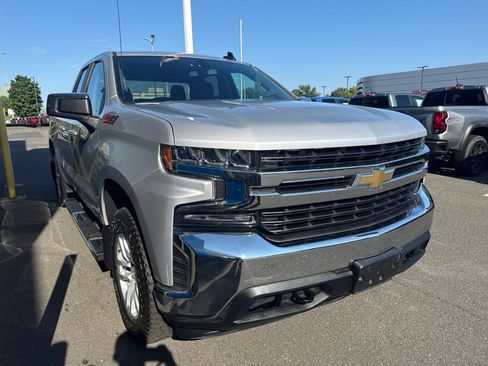 Used 2019 Chevrolet Silverado 1500 LT w/ All-Star Edition AWD/4WD image 4