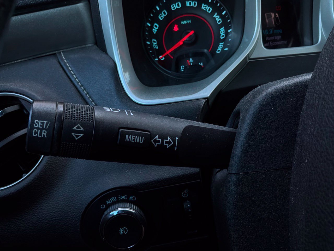 Used 2015 Chevrolet Camaro SS RWD image 38