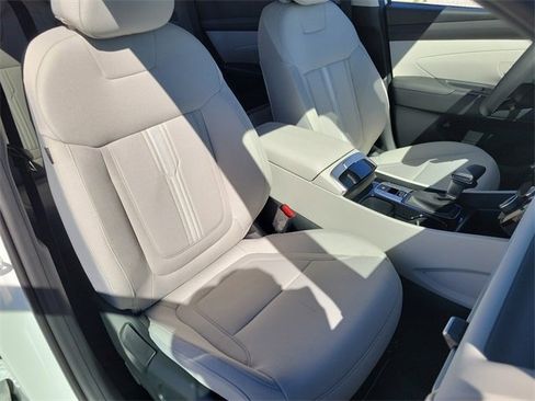 New 2026 Hyundai Tucson SEL image 17