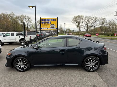 Used 2016 Scion tC image 8