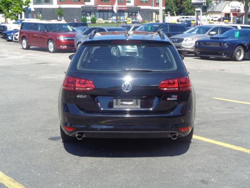 Used 2017 Volkswagen Golf S AWD/4WD image 14