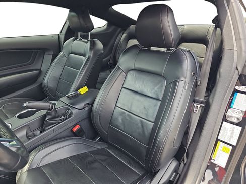 Used 2020 Ford Mustang GT Premium w/ GT Performance Package RWD image 12