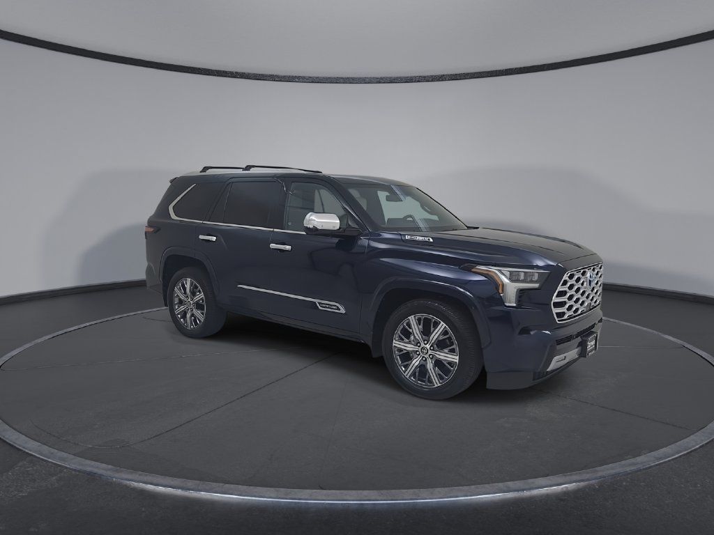 Used 2023 Toyota Sequoia Capstone AWD/4WD image 3