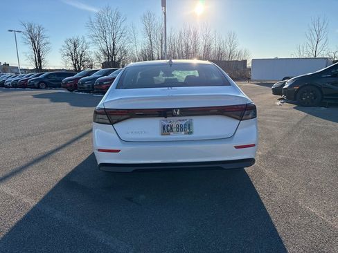 Certified 2023 Honda Accord EX image 10
