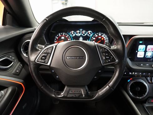 Used 2017 Chevrolet Camaro SS image 17