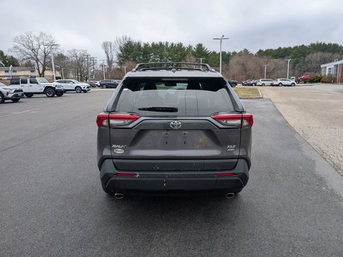 Used 2024 Toyota RAV4 XLE w/ Weather Package image 4