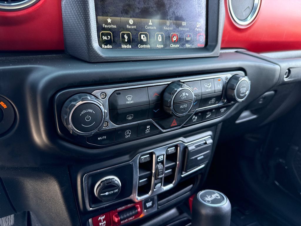Used 2019 Jeep Wrangler Unlimited Rubicon AWD/4WD image 29