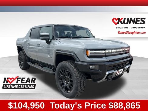 New 2025 GMC Hummer EV 2X w/ LPO, Dark Essentials Package image 4