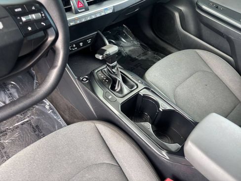 Used 2025 Kia K4 FWD image 43