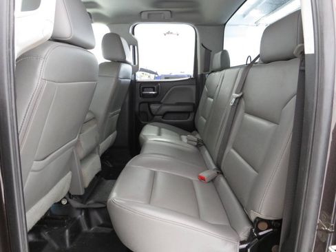 Used 2019 Chevrolet Silverado 2500 W/T AWD/4WD image 13