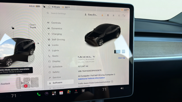 Used 2023 Tesla Model Y Long Range AWD/4WD image 19