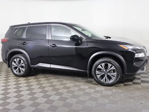Used 2023 Nissan Rogue SV AWD/4WD image 16