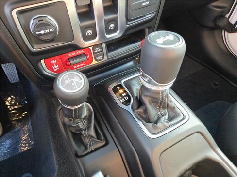 New 2026 Jeep Wrangler Rubicon image 26