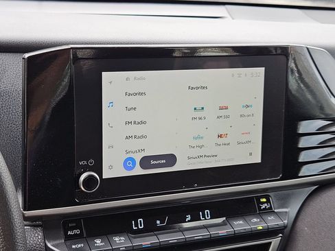 Used 2025 Toyota Camry LE FWD image 18