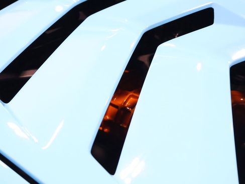 Used 2021 Lamborghini Huracan STO image 65