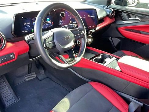 New 2025 Chevrolet Blazer EV RS image 10