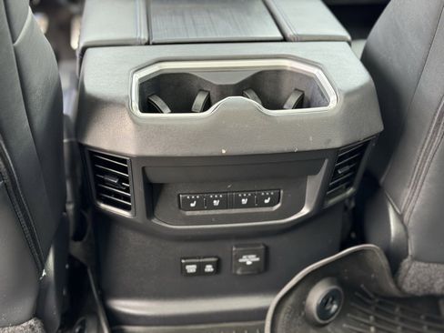 Used 2024 Toyota Tundra Platinum image 23